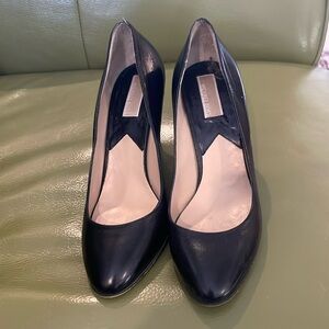 Michael Kors leather pumps 7.5